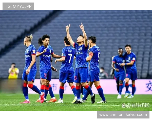 申花争冠无望，海港优势何在？蓉城落后之谜解析